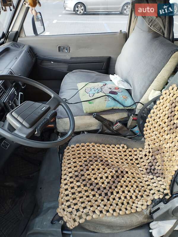 Микроавтобус Mazda E-series 1989 в Киеве фото 2 Микроавтобус Mazda E-series 1989 в Киеве