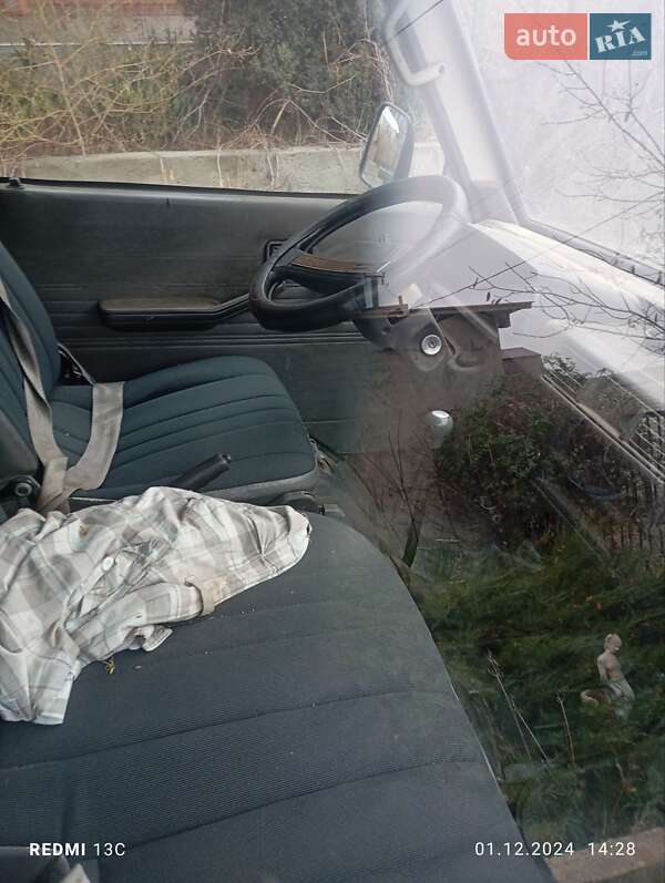 Минивэн Mazda E-series 1992 в Николаеве фото 5 Минивэн Mazda E-series 1992 в Николаеве