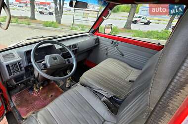 Минивэн Mazda E-series 1996 в 