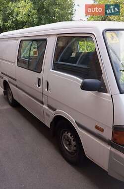 Минивэн Mazda E-series 1999 в 