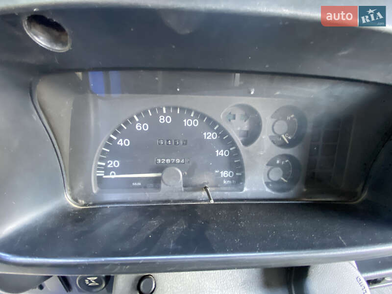 Другие автобусы Mazda E-series 1997 в Черновцах фото 4 Другие автобусы Mazda E-series 1997 в Черновцах