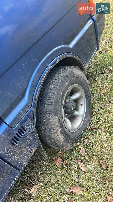 Мінівен Mazda E-series 1998 в Полтаві фото 4 Мінівен Mazda E-series 1998 в Полтаві