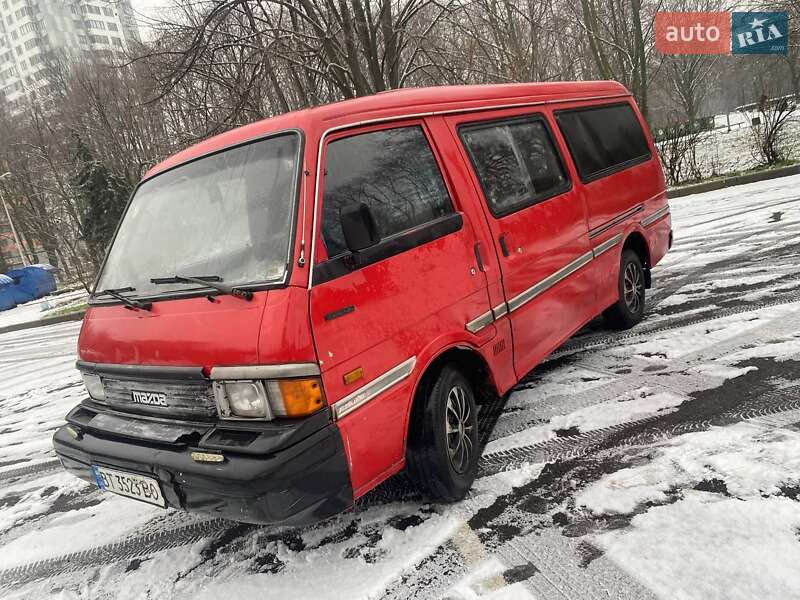 Минивэн Mazda E-series 1993 в Одессе фото 5 Минивэн Mazda E-series 1993 в Одессе