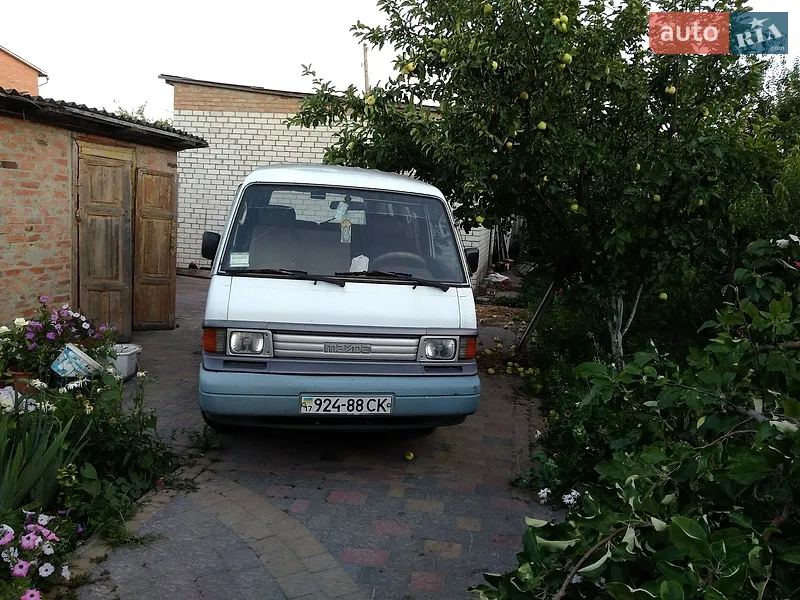 Mazda E-series 1993