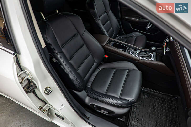 Хэтчбек Mazda Efini MS-6 2018 в Киеве фото 11 Хэтчбек Mazda Efini MS-6 2018 в Киеве