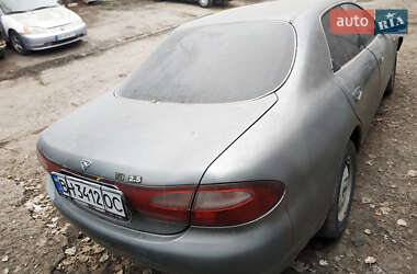 Седан Mazda Efini MS-8 1992 в 