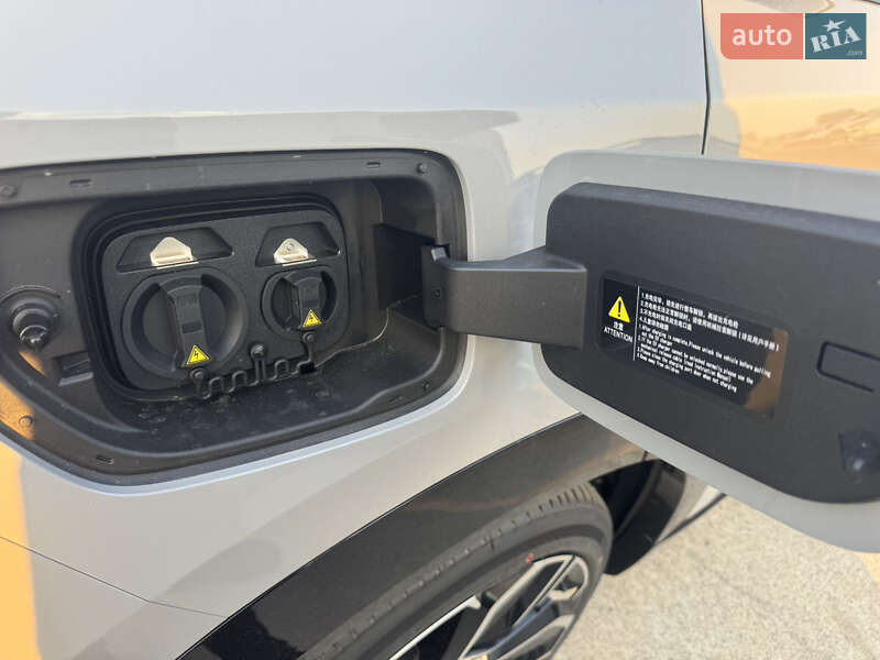 Внедорожник / Кроссовер Mazda EZ-60 2025 в Киеве