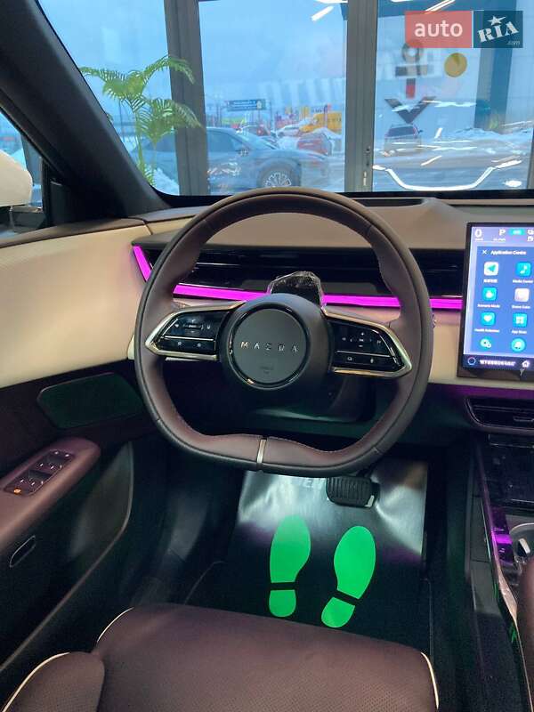 Внедорожник / Кроссовер Mazda EZ-60 2025 в Львове