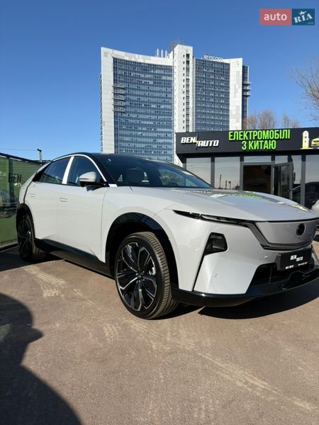 Внедорожник / Кроссовер Mazda EZ-60 2025 в Киеве