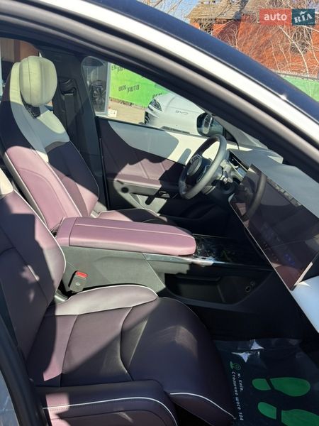 Внедорожник / Кроссовер Mazda EZ-60 2025 в Киеве