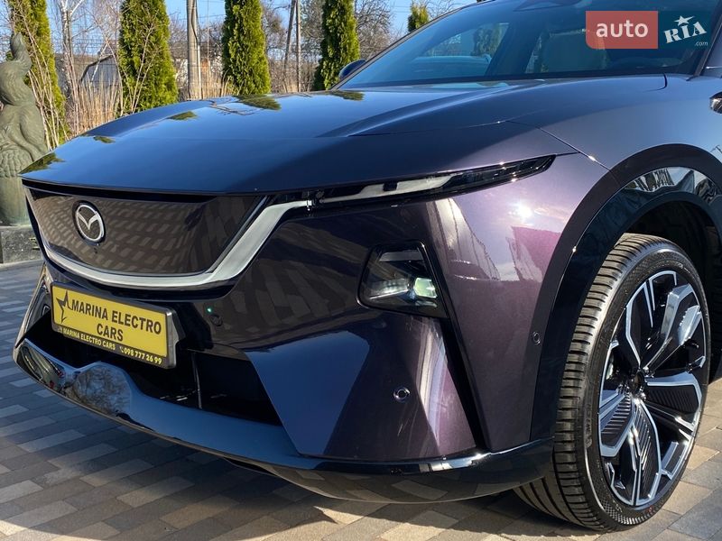 Внедорожник / Кроссовер Mazda EZ-60 2025 в Киеве