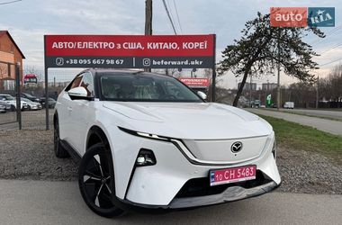 Внедорожник / Кроссовер Mazda EZ-60 2025 в Полтаве