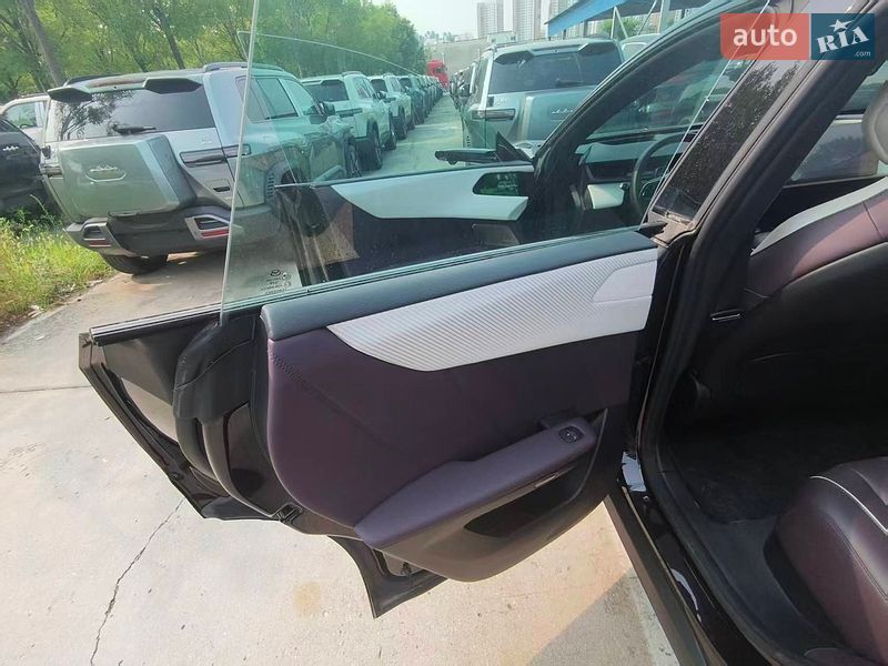 Внедорожник / Кроссовер Mazda EZ-60 2025 в Киеве