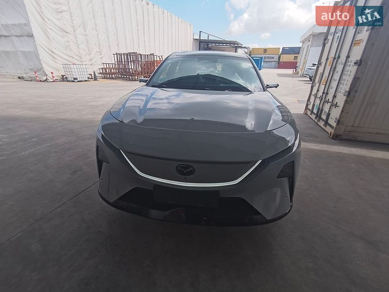 Внедорожник / Кроссовер Mazda EZ-60 2025 в Киеве