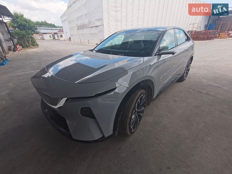 2025 Mazda EZ-60, VIN LVRHDCEM1SN010437:plate — zdjęcie 1 (autoria)