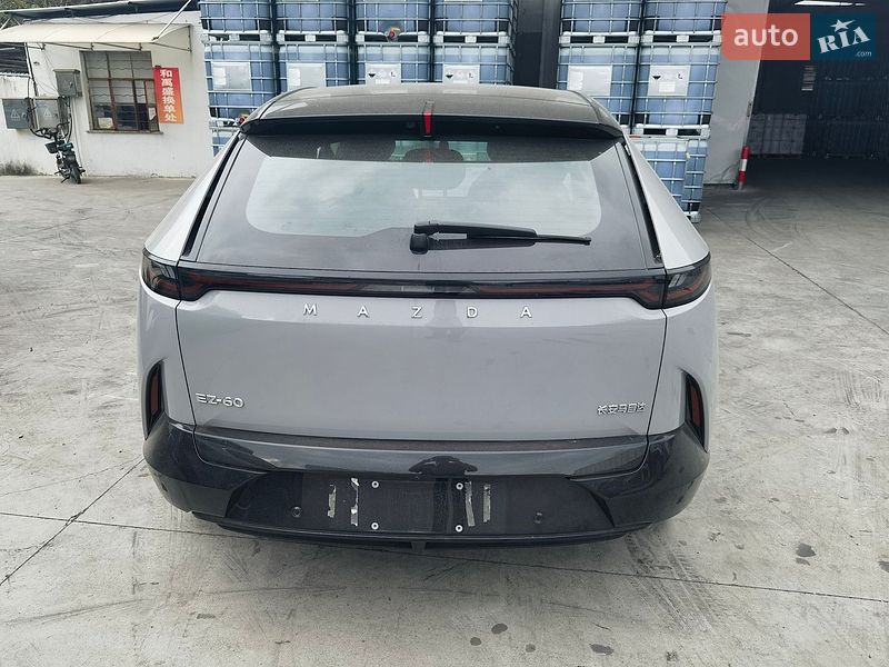 Внедорожник / Кроссовер Mazda EZ-60 2025 в Киеве