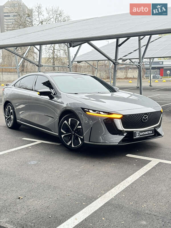 Седан Mazda EZ-6 2024 в Киеве