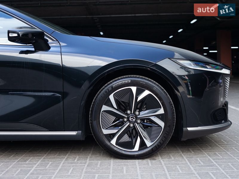 Седан Mazda EZ-6 2024 в Киеве