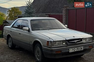 Седан Mazda Luce 1986 в Косове