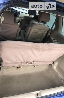 Минивэн Mazda MPV 2004 в 