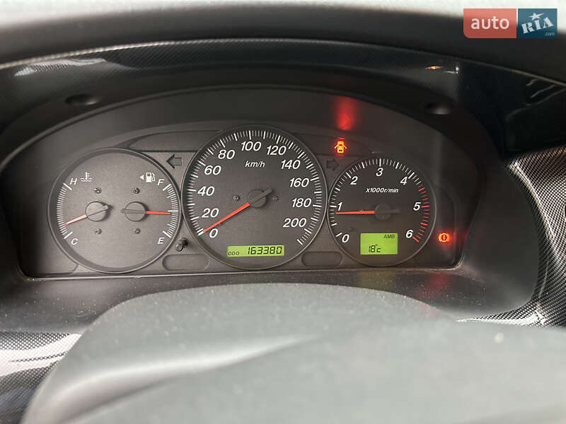 Минивэн Mazda MPV 2002 в Киеве