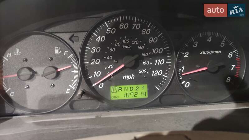 Минивэн Mazda MPV 2000 в Броварах