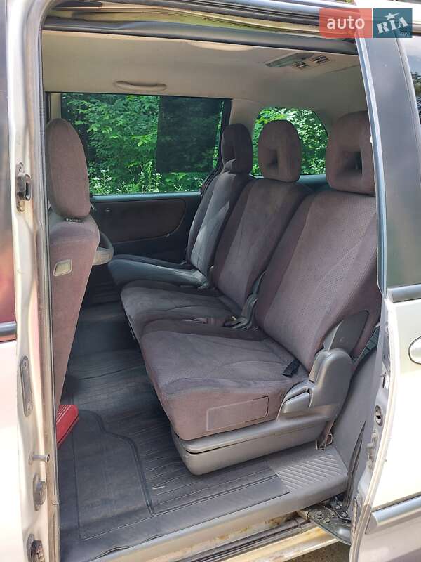 Минивэн Mazda MPV 2002 в Ковеле