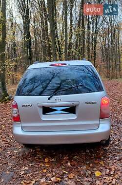 Минивэн Mazda MPV 2004 в 