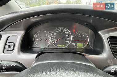 Мінівен Mazda MPV 2004 в 