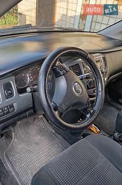 Минивэн Mazda MPV 2004 в 