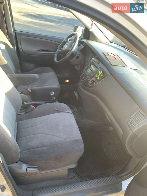 Минивэн Mazda MPV 2002 в Львове