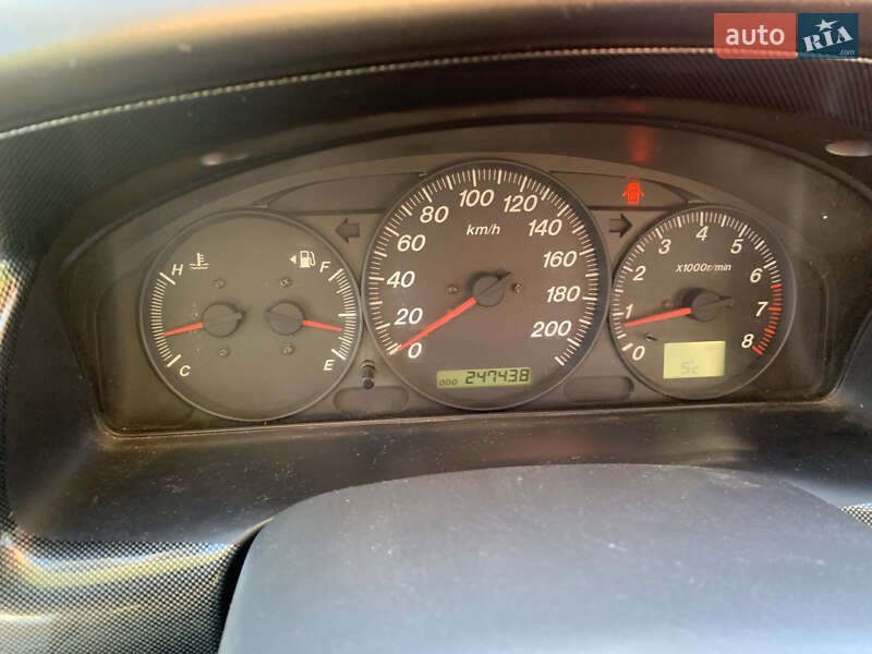 Минивэн Mazda MPV 2002 в Львове