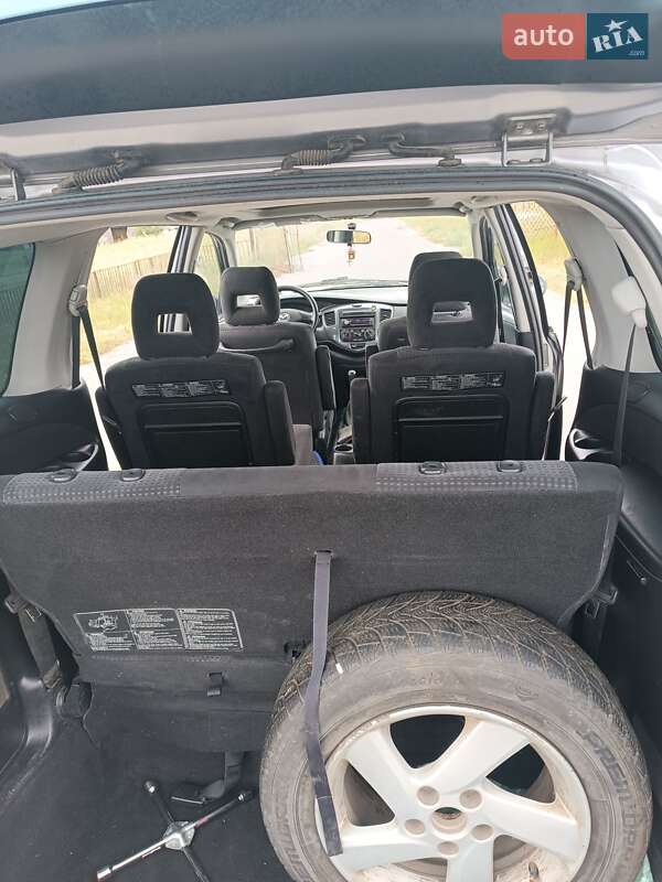 Мінівен Mazda MPV 2005 в Ратному