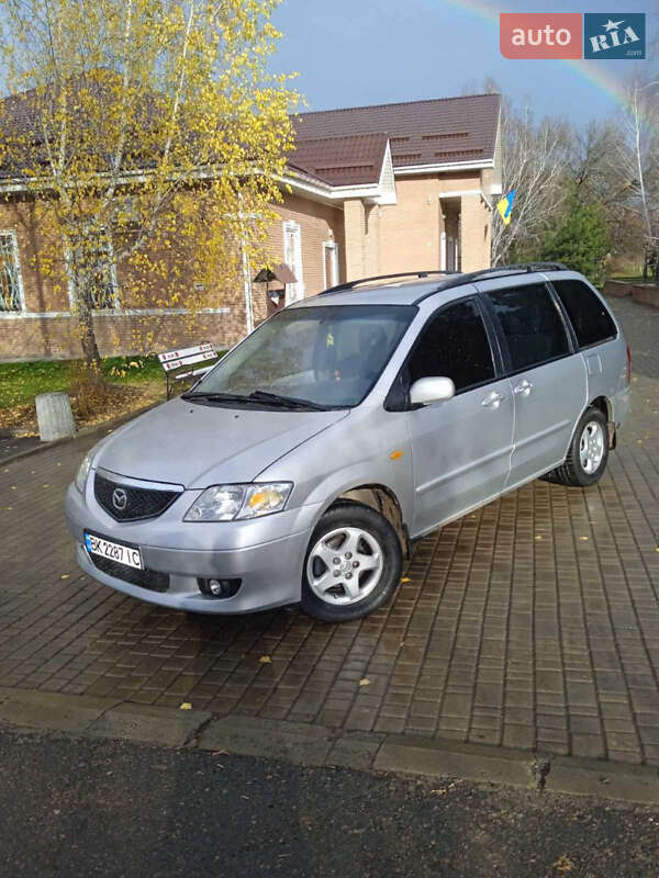 Мінівен Mazda MPV 2002 в Сумах