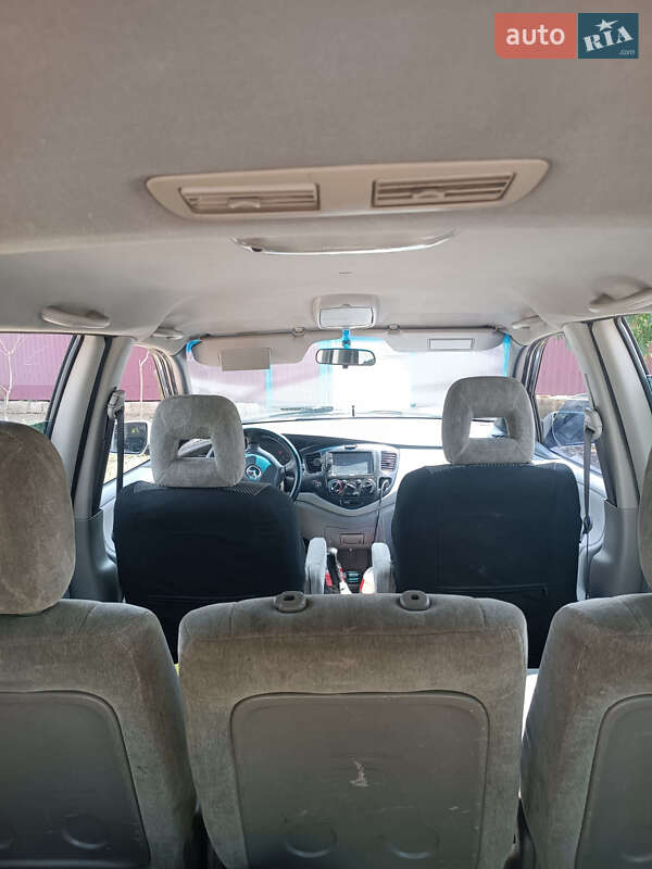 Мінівен Mazda MPV 2002 в Сумах
