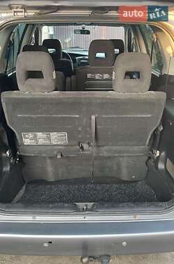 Минивэн Mazda MPV 2004 в 