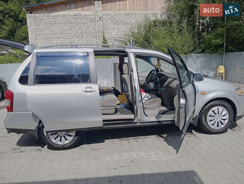 Минивэн Mazda MPV 2002 в Рахове фото 7 Минивэн Mazda MPV 2002 в Рахове