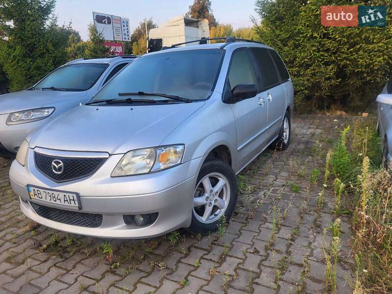 Минивэн Mazda MPV 2004 в 