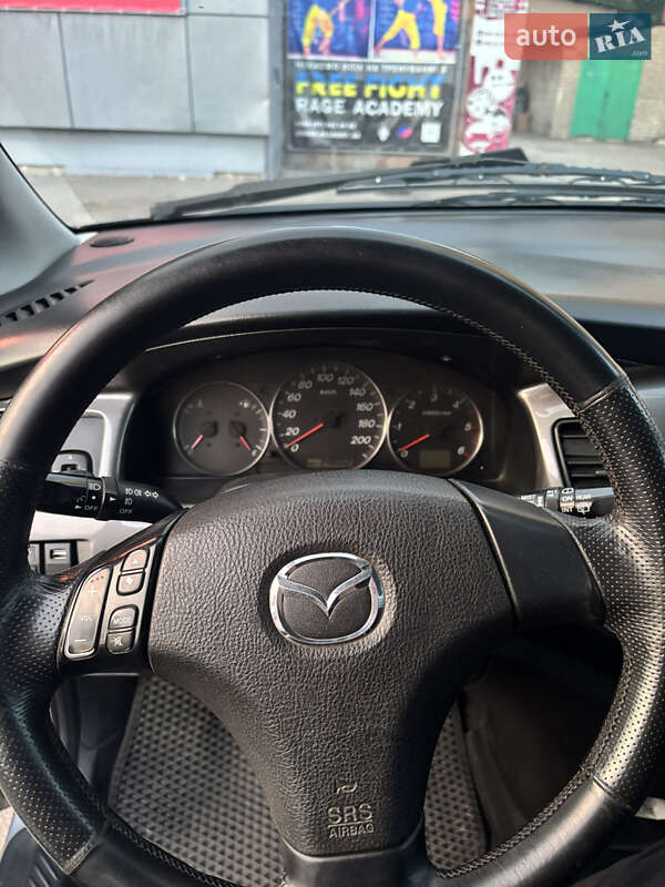 Минивэн Mazda MPV 2004 в Запорожье