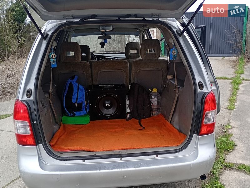 Минивэн Mazda MPV 2002 в Стрые