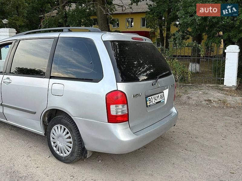 Минивэн Mazda MPV 2002 в Баре