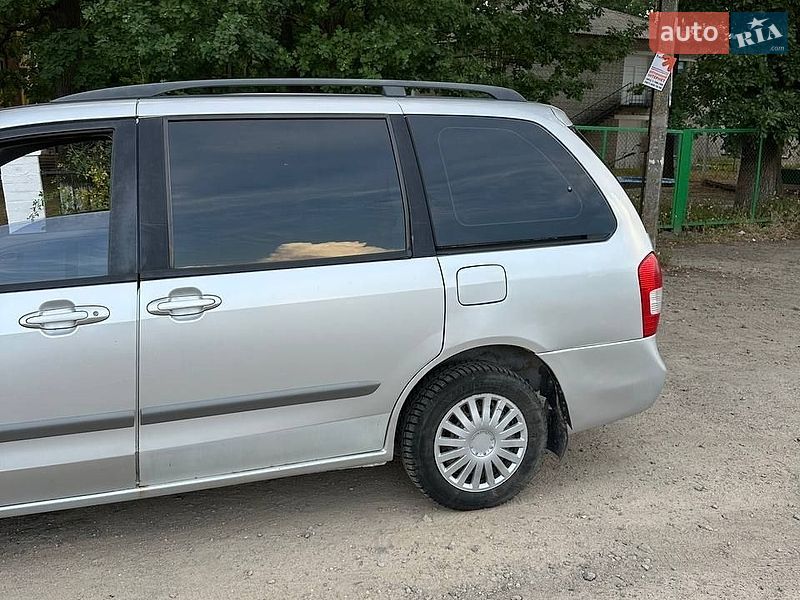 Минивэн Mazda MPV 2002 в Баре