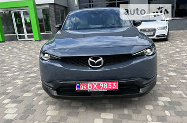 Внедорожник / Кроссовер Mazda MX-30 2020 в 