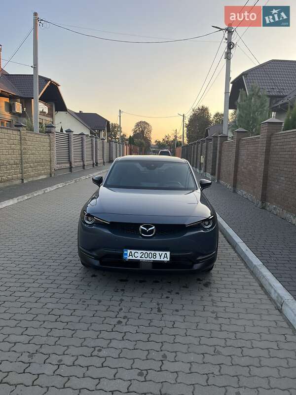 Позашляховик / Кросовер Mazda MX-30 2020 в Володимирі