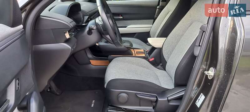 Позашляховик / Кросовер Mazda MX-30 2021 в Кременчуці