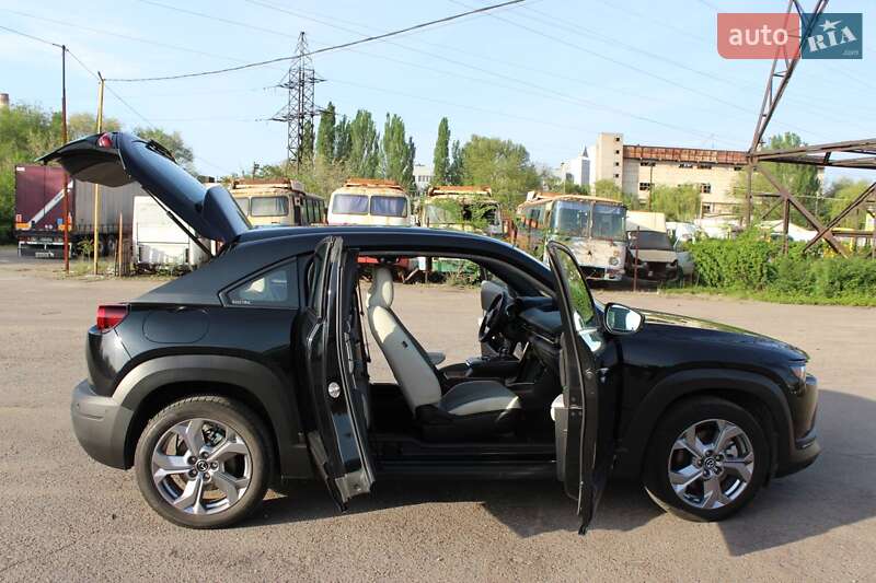 Mazda MX-30 2021