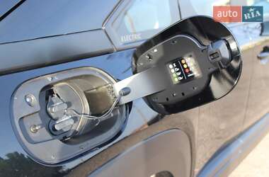 Внедорожник / Кроссовер Mazda MX-30 2021 в 
