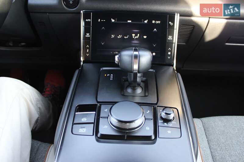 Внедорожник / Кроссовер Mazda MX-30 2021 в Запорожье