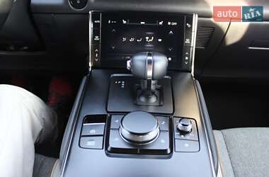 Внедорожник / Кроссовер Mazda MX-30 2021 в 