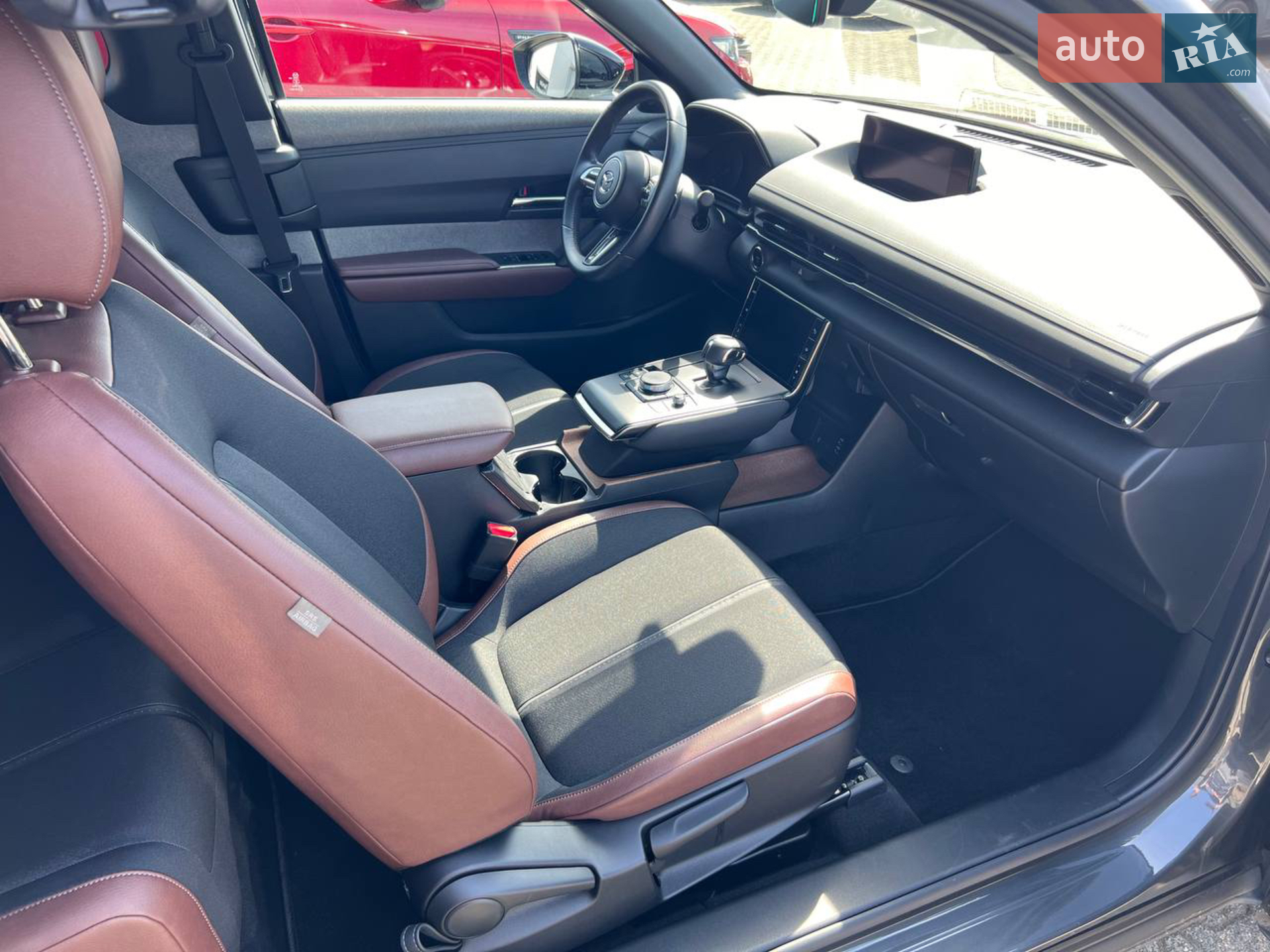 2021 Mazda MX-30 - мініатюра 14
